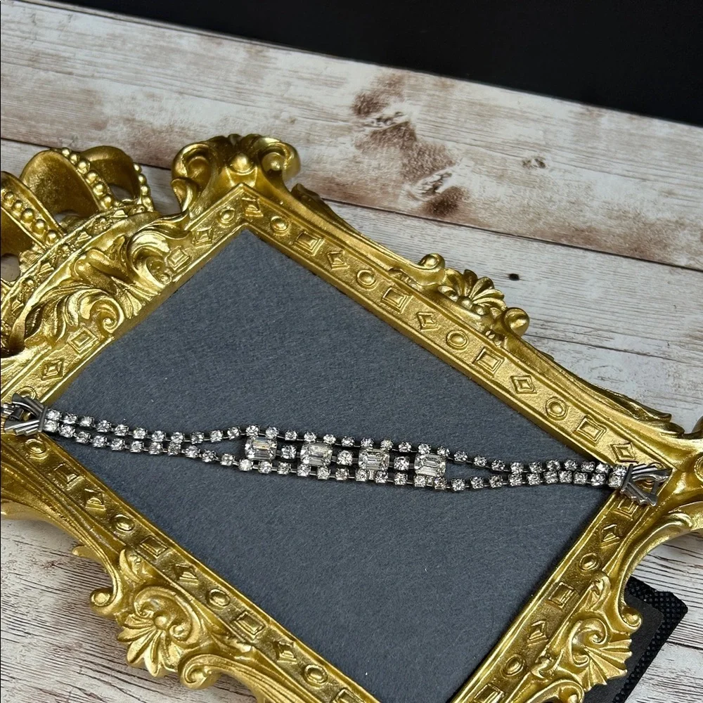 Bling Alert!!! Vintage Silver Rhinestone Bracelet